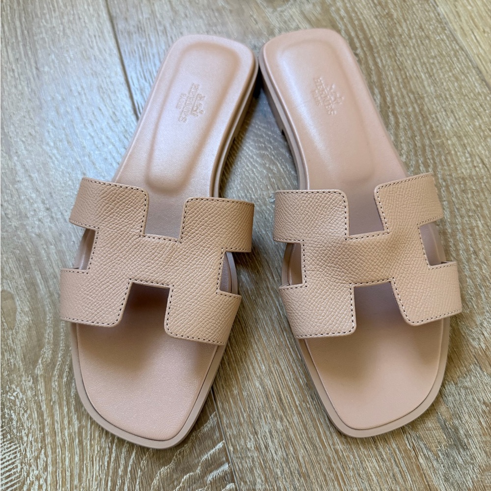 Women's Tan Slide Sandals